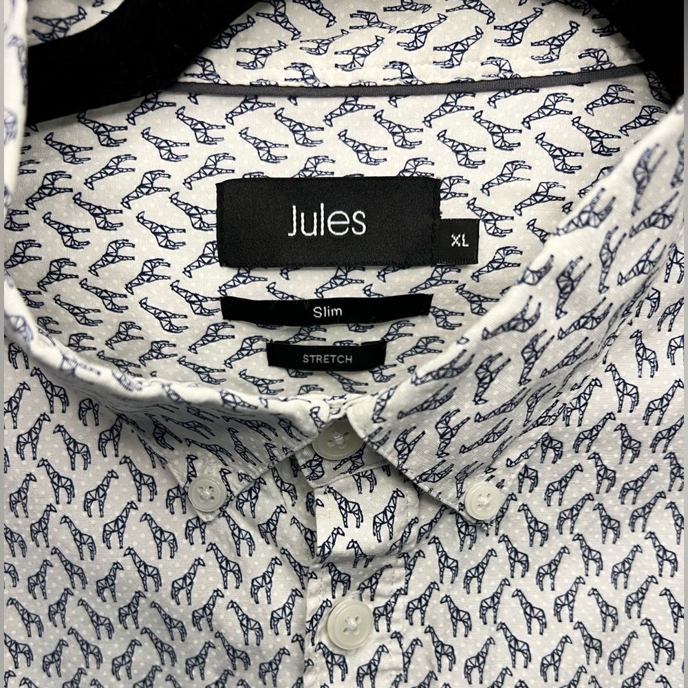 Men’s button up dress shirt - origami giraffe pattern! 🦒